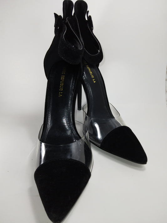 4 inch Suede pump with ankle strap